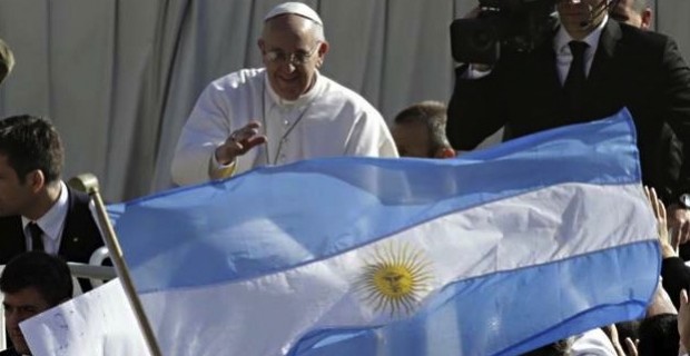 Francis and Argentine flag